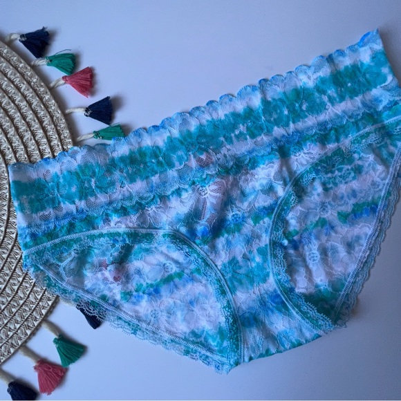 Victoria's Secret The Lacie Lace Hiphugger Panty Aqua Blue Tie Dye Medium NEW - Picture 4 of 7